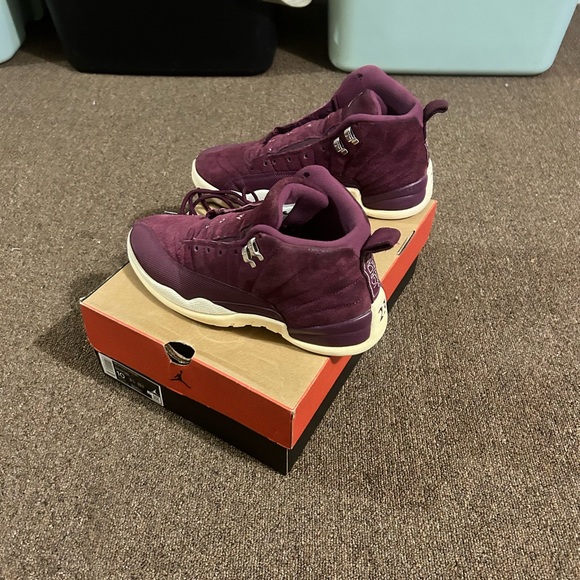 2017
Air Jordan 12 Retro 'Bordeaux - Picture 4 of 6